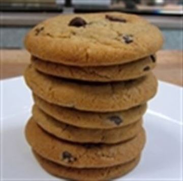 One dozen Otis Spunkmeyer Kato Cookies (160-170 Cal/Cookie)